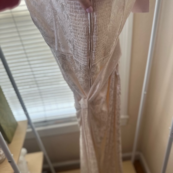 NWT V. Chapman White Brocade Bridal Dress SZ 12 - Picture 4 of 11